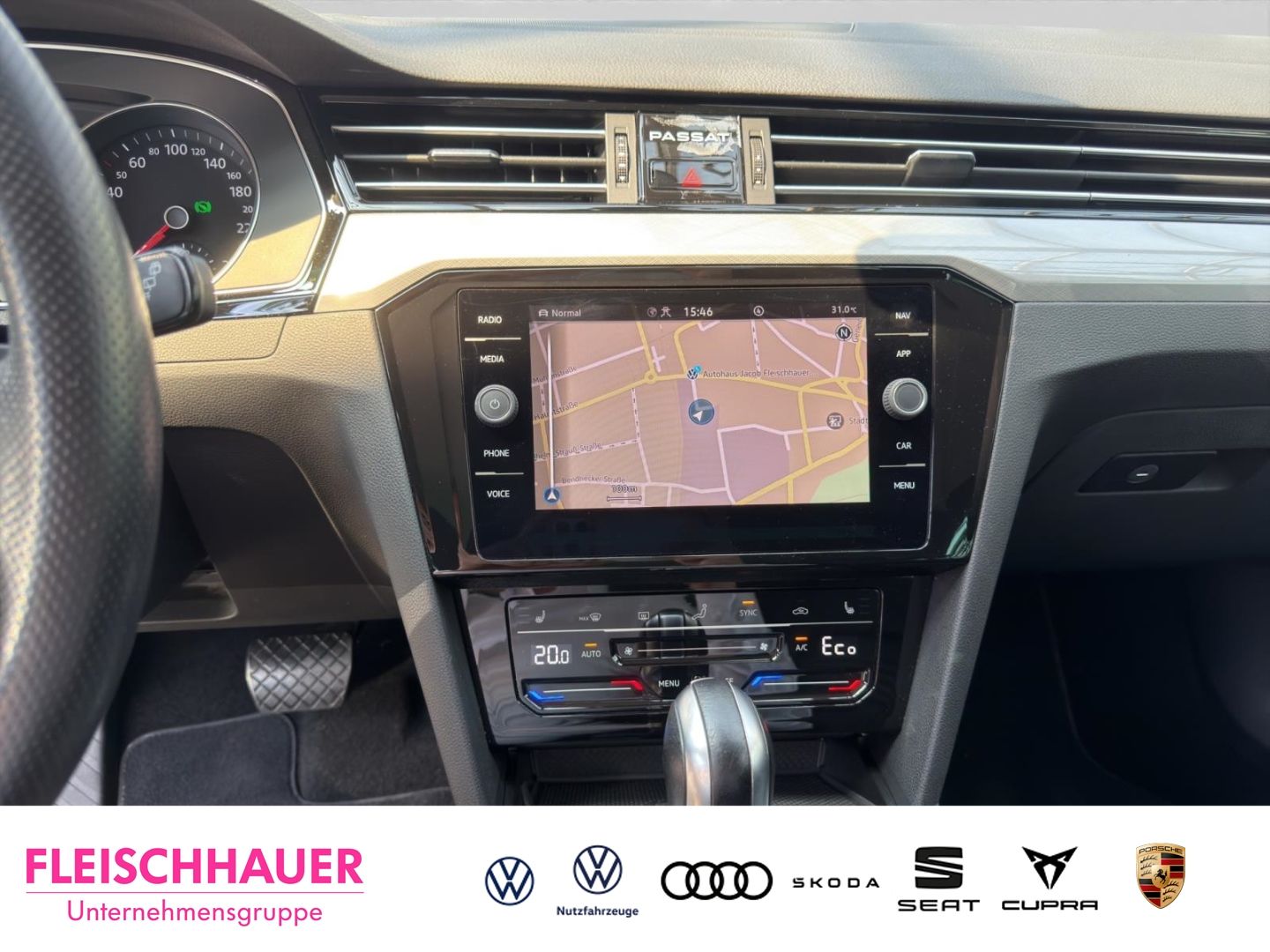 Volkswagen Passat Variant - Bild 12