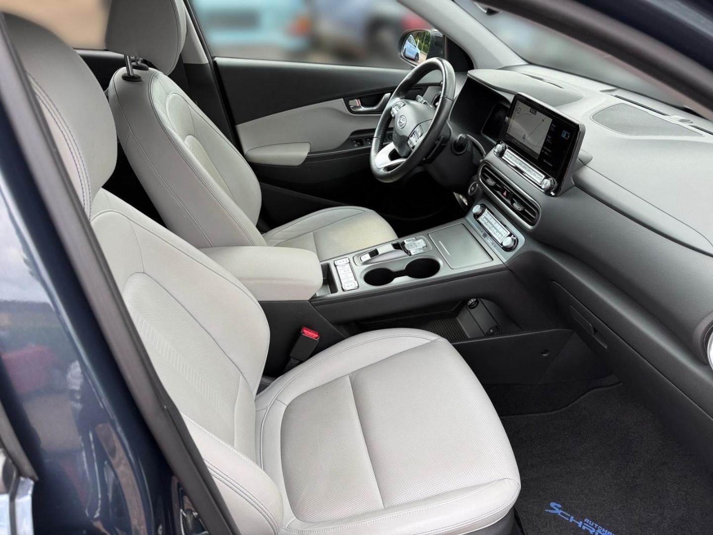 Fahrzeugabbildung Hyundai KONA Elektro 64 kWh (150kW) PRIME Sitzpaket Lede