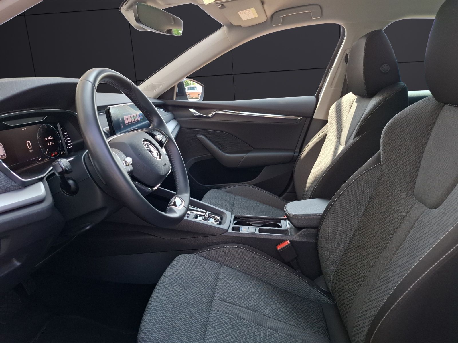 Fahrzeugabbildung SKODA Octavia Combi iV Style DSG LED RFK SH LM