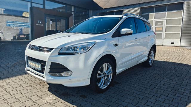 Ford Kuga Individual*Kamera*SHZ*8 Fach Bereift*