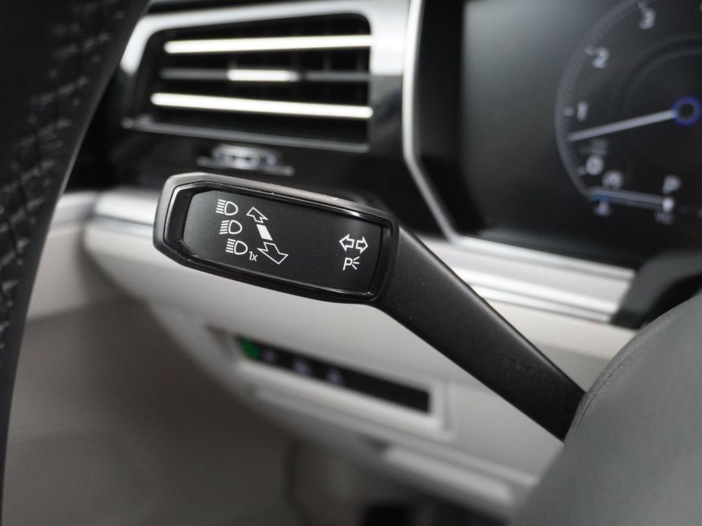 Volkswagen Touareg 3.0 TSI Elegance AHK | Pano |  kamera |