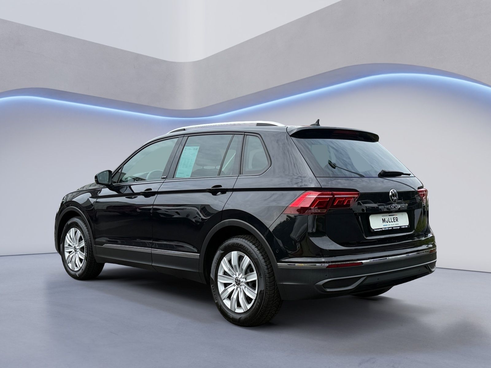 Volkswagen Tiguan Active 2.0TDI RFK*SHZ imagem 3