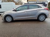 Hyundai i30 blue Classic+AUTOMATIK+KLIMAAUTOMATIK+1.HAND - Hyundai i30: Auto