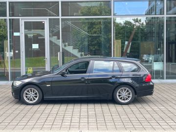 BMW 320 - 6