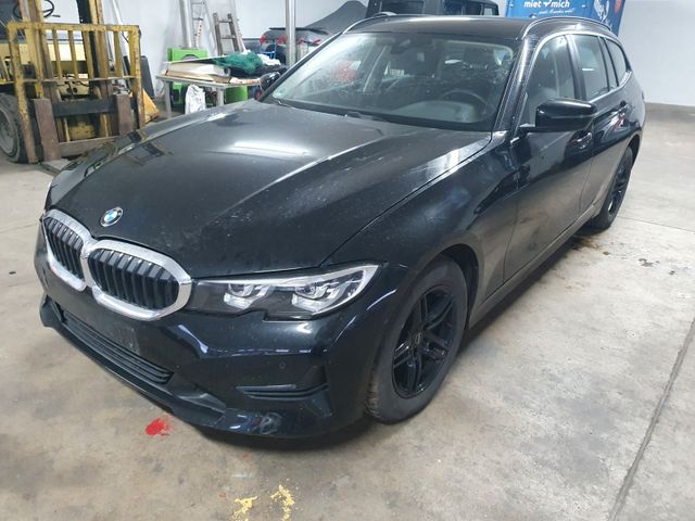 BMW 318i Touring Advantage Automatik*Navi*29000km