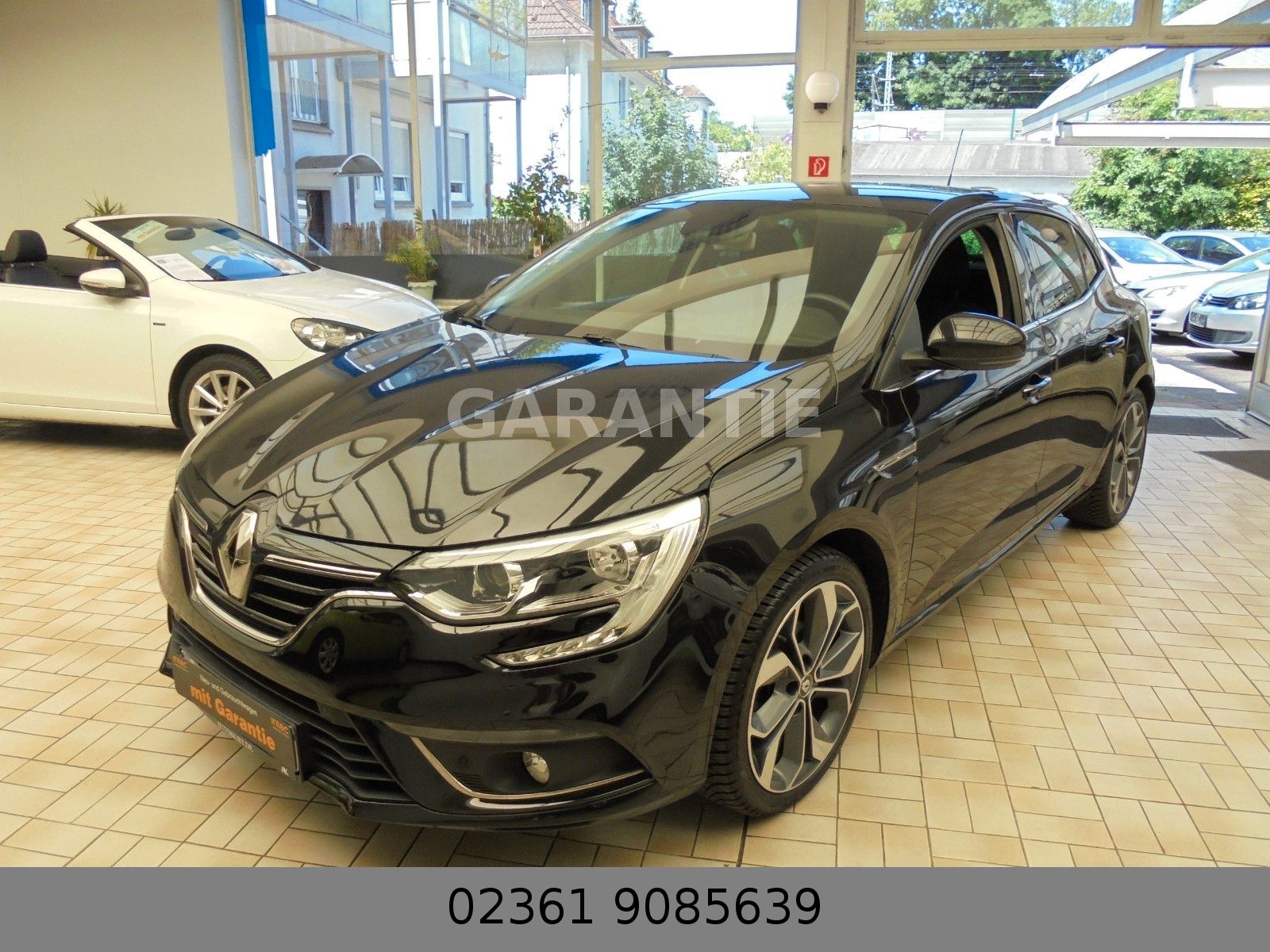 Fahrzeugabbildung Renault Megane IV Limited  Klima/Shz/Navi/Kamara/