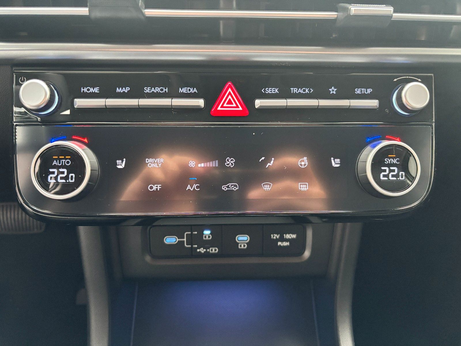 Fahrzeugabbildung Hyundai TUCSON 1.6 T-GDI Hybrid Trend MATRIX-LED!