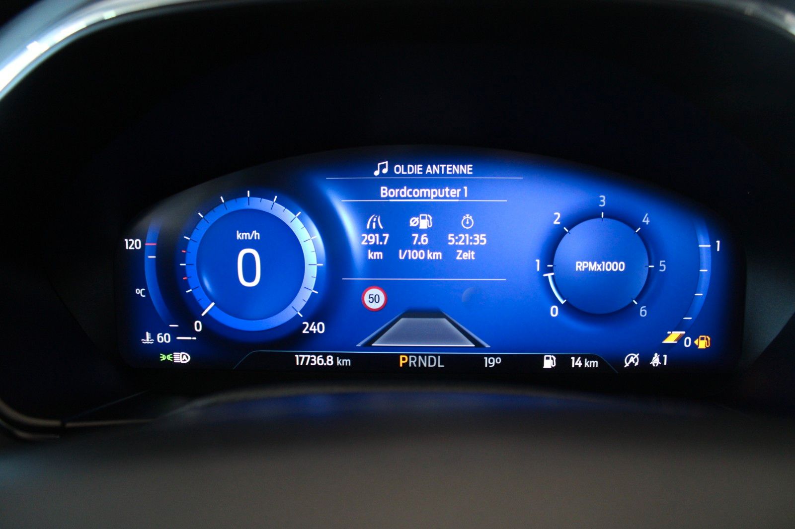Fahrzeugabbildung Ford Focus Active X Turnier Automatik LED NAVI CAM