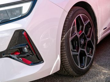 Opel Astra L 1.2 Ultimate Kamera Navi ACC LED