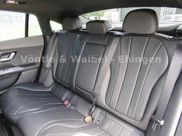 2022 Mercedes-BENZ EQE — миниатюра 27