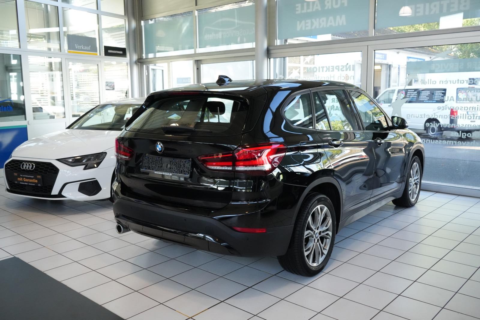 BMW X1 sDrive 18 i Advantage, миниатюра 3