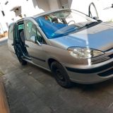 Peugeot 807 - Peugeot 807 mit Benzin-Antrieb