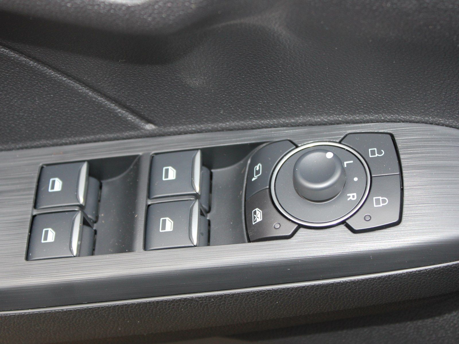 Fahrzeugabbildung Ford Kuga Titanium 2,0 TD EcoBlue