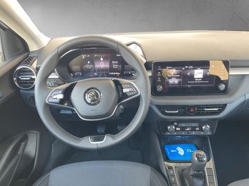 Skoda Fabia 1.0 TSI Drive *2xPDC*CAM*DAB*SHZ*SMARTLINK