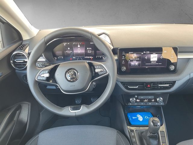 Skoda Fabia 1.0 TSI Drive *2xPDC*CAM*DAB*SHZ*SMARTLINK