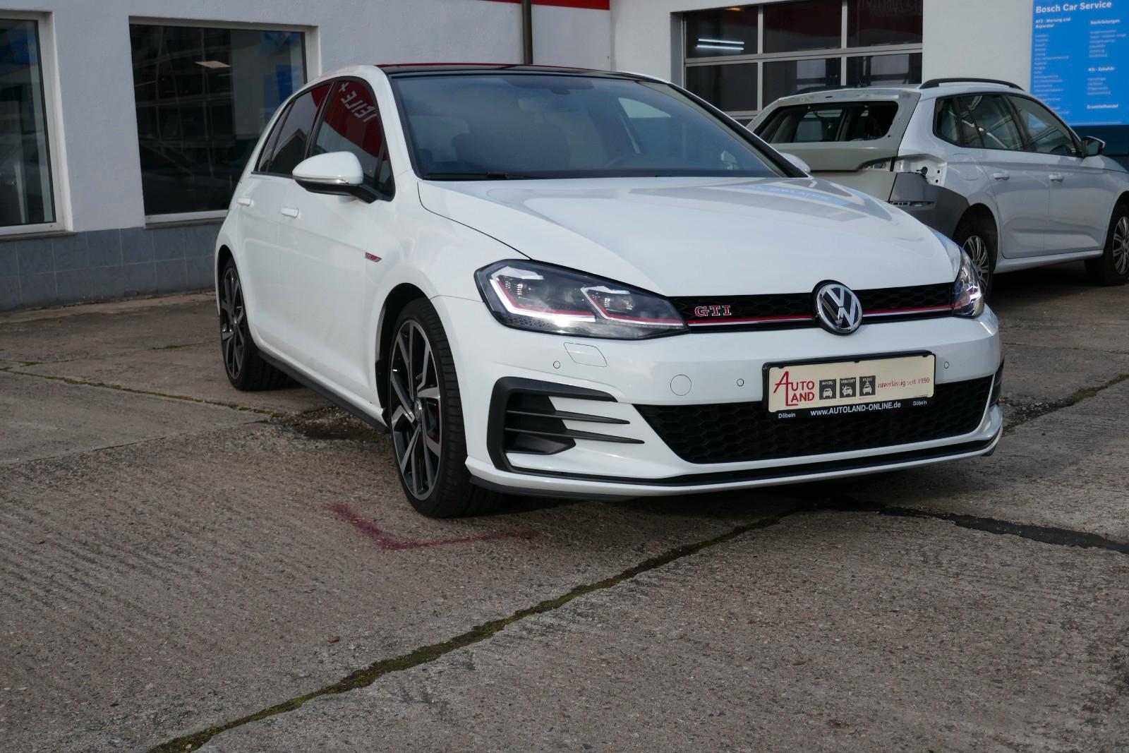 Volkswagen Golf GTI Performance DSG Pano/Nav/Kam/LED