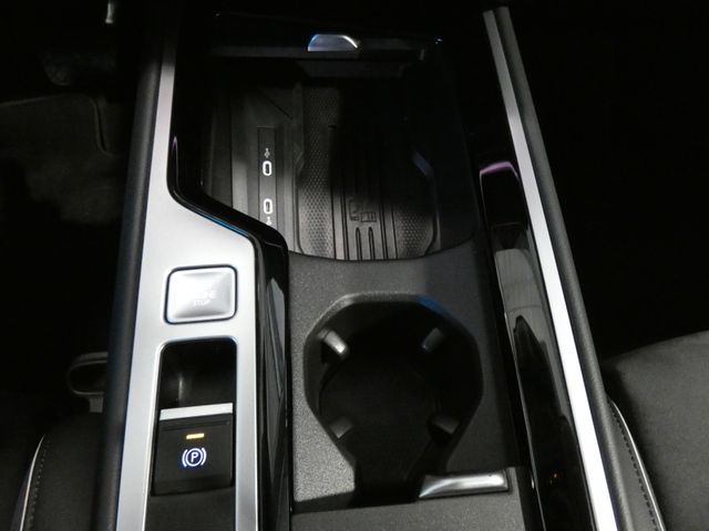 Passat Variant 1.5 TSI eHybrid Elegance AHK