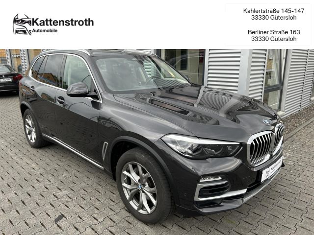 BMW X5 xDrive30d xLine HeadUp DrivAssProf ParkAssPl