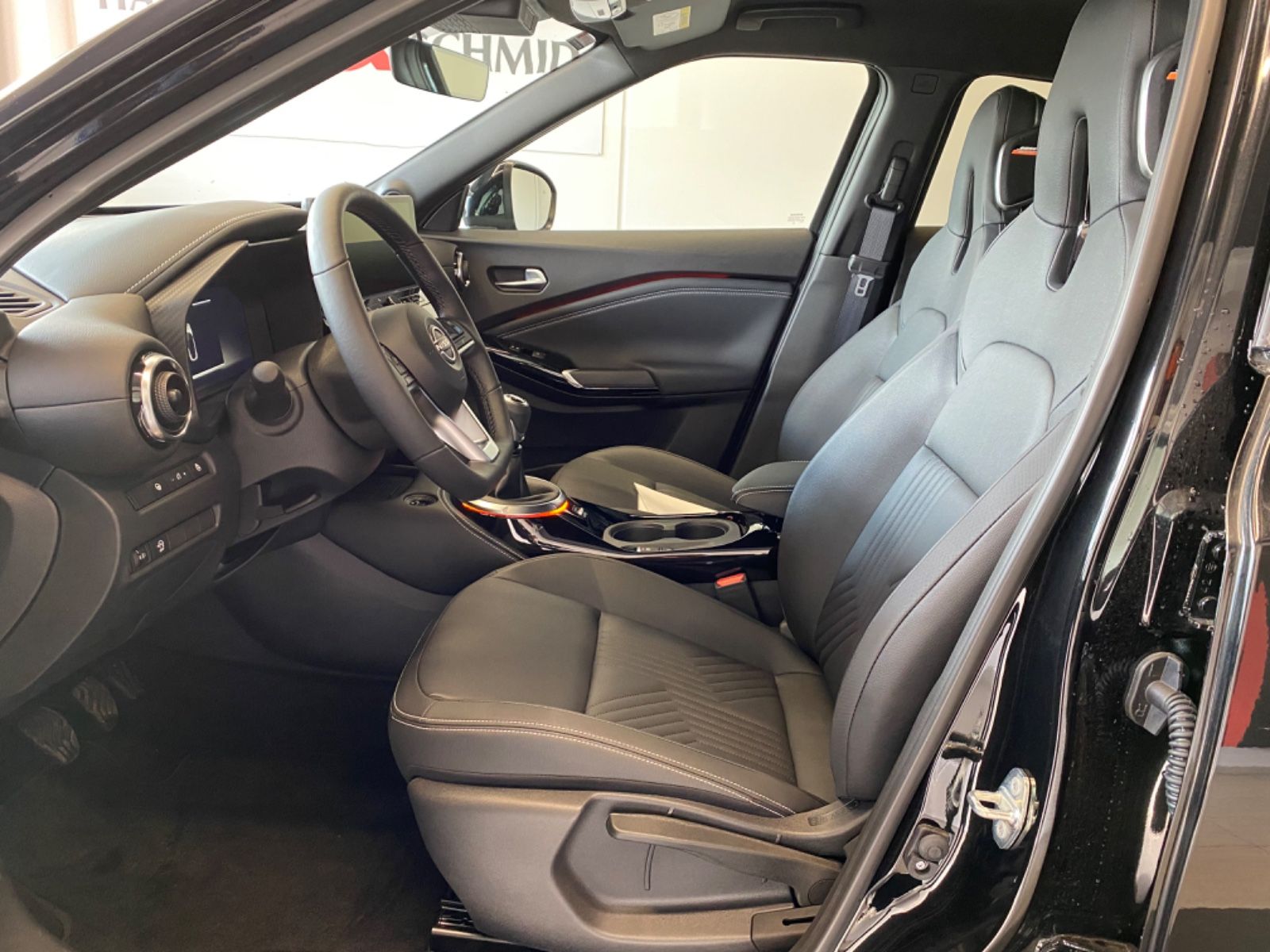 Fahrzeugabbildung Nissan Juke Tekna - Leder, BOSE
