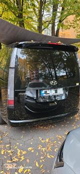 Hyundai STARIA 2.2 CRDi Prime 9-Sitzer Automatik 2WD... - Hyundai STARIA von privat