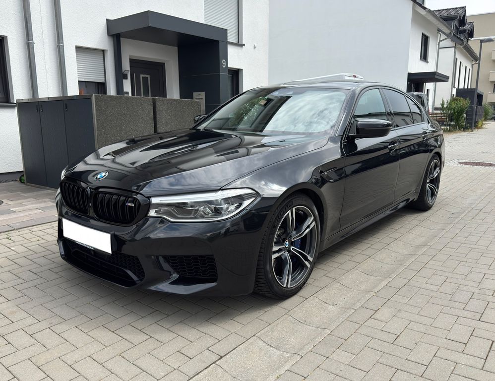 Image of BMW M5