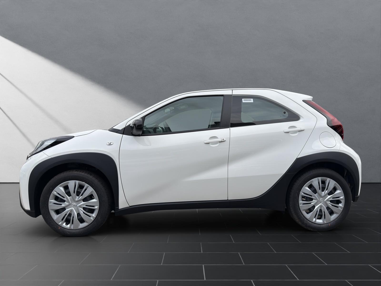 Toyota Aygo X 1.0 VVT-i Business Edition ALLWETTER