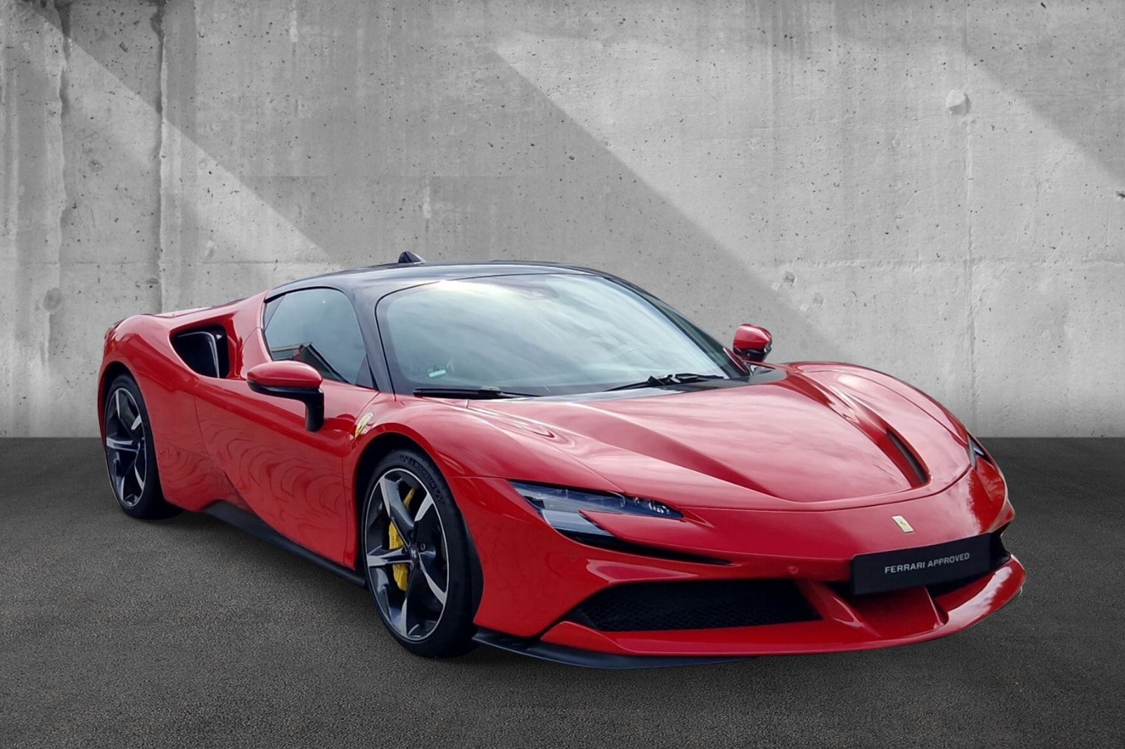 Fahrzeugabbildung Ferrari SF90*Carbon*Lift*dt.Fahrzeug*JBL*Racingsitze*