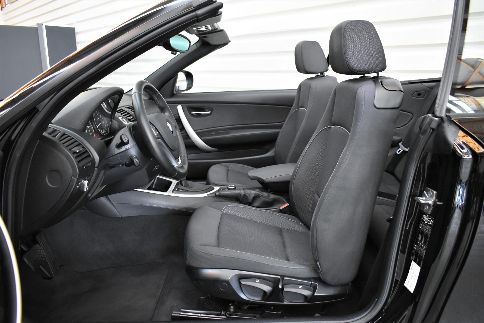 BMW 118i Cabrio+Navi+Automatik+PDC+Tempomat+SHZ