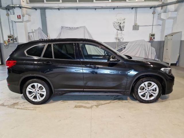 BMW X1 xDrive 25e Business Advantage automatico