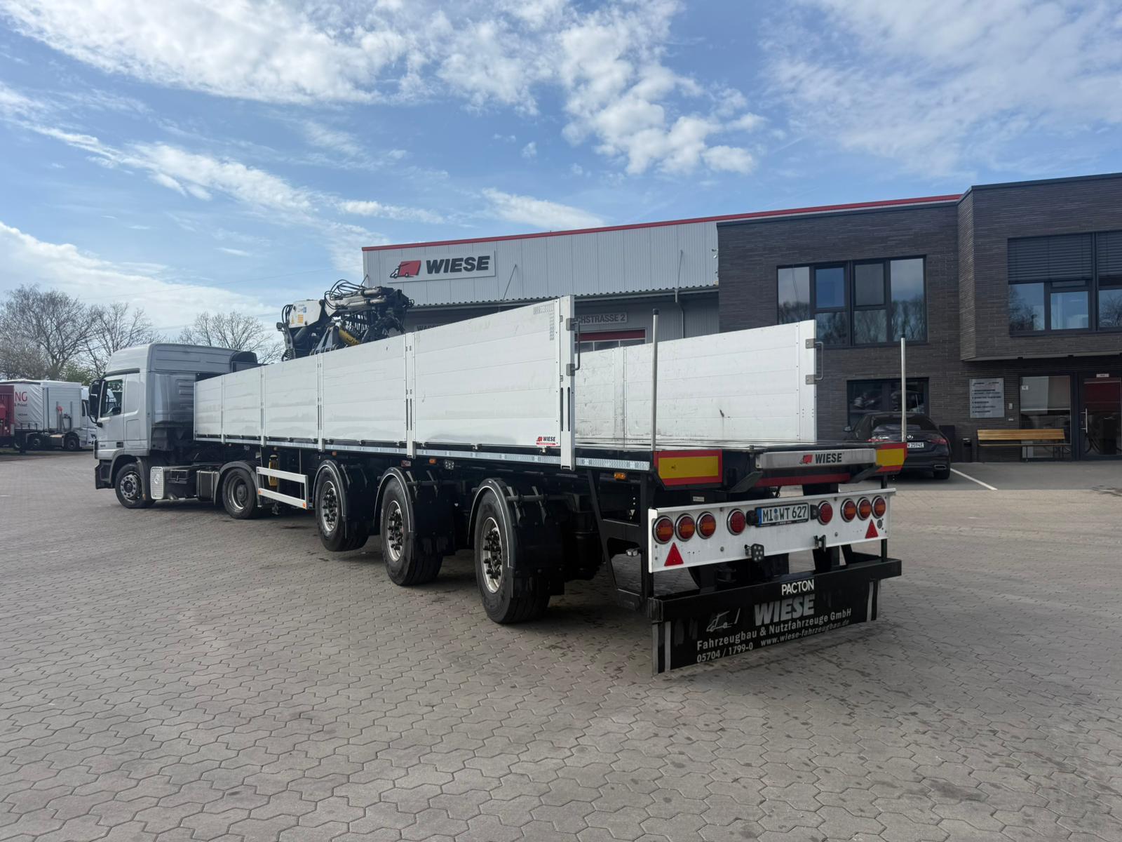 Pacton TPL.342.C-B Rollkran Auflieger Kennis R16 71-3