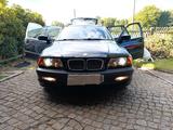 BMW 325i Automatik - BMW 325 aus 2001: 325i