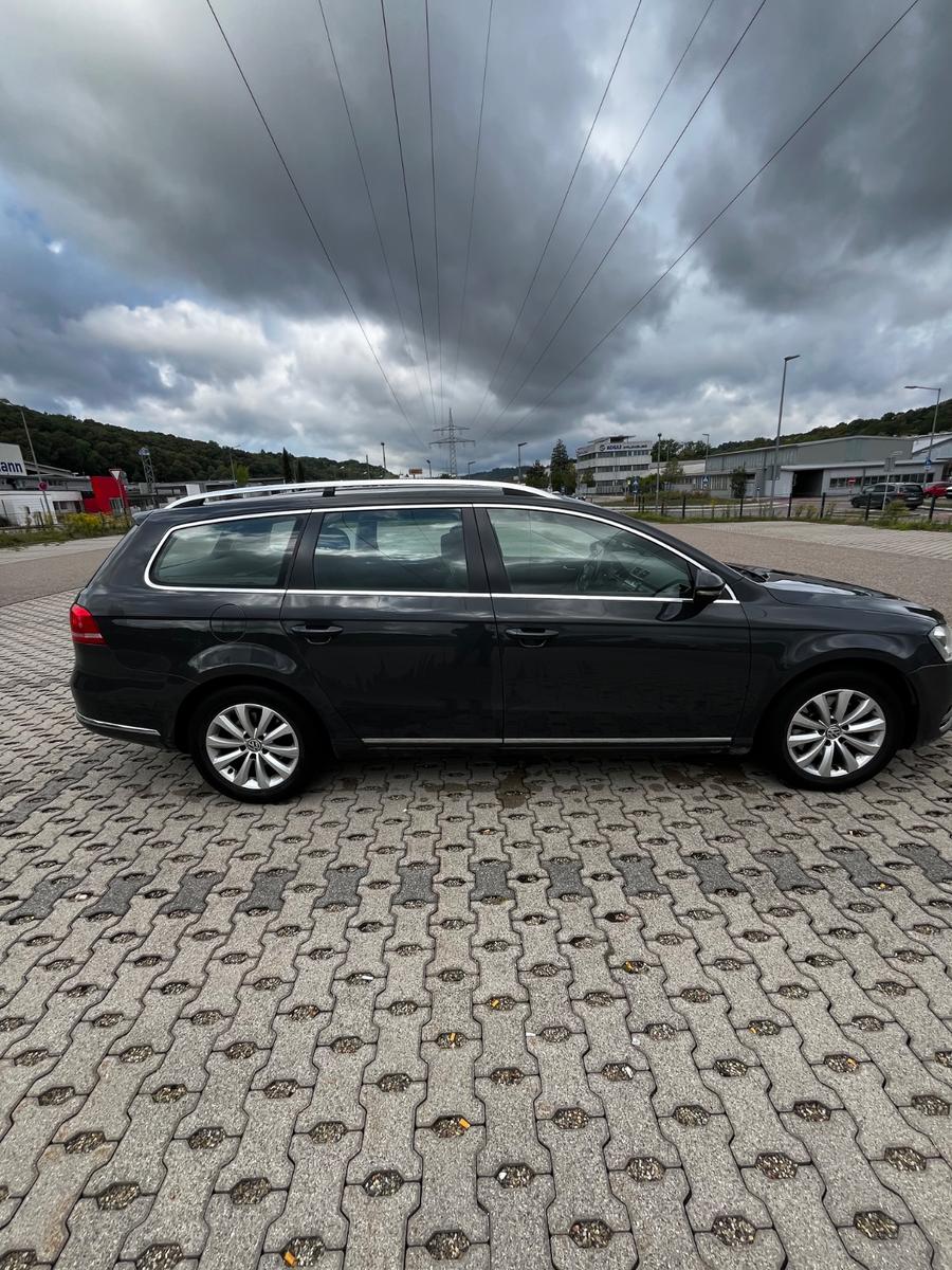 Volkswagen Passat 2014 — interior
