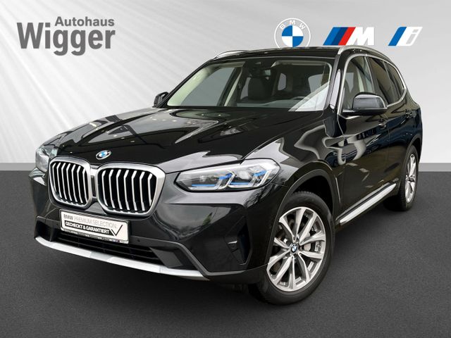 BMW X3 xDrive30i/HUD/AHK-klappbar/Navigation/Laser