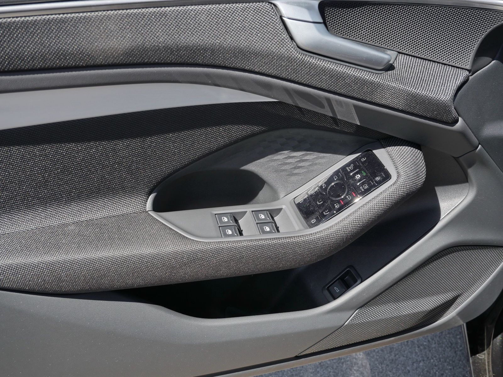 Audi A6 - Bild 21