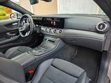 Mercedes-Benz E 200  4Matic Coupe - Mercedes-Benz 200 in Frankfurt (Main)