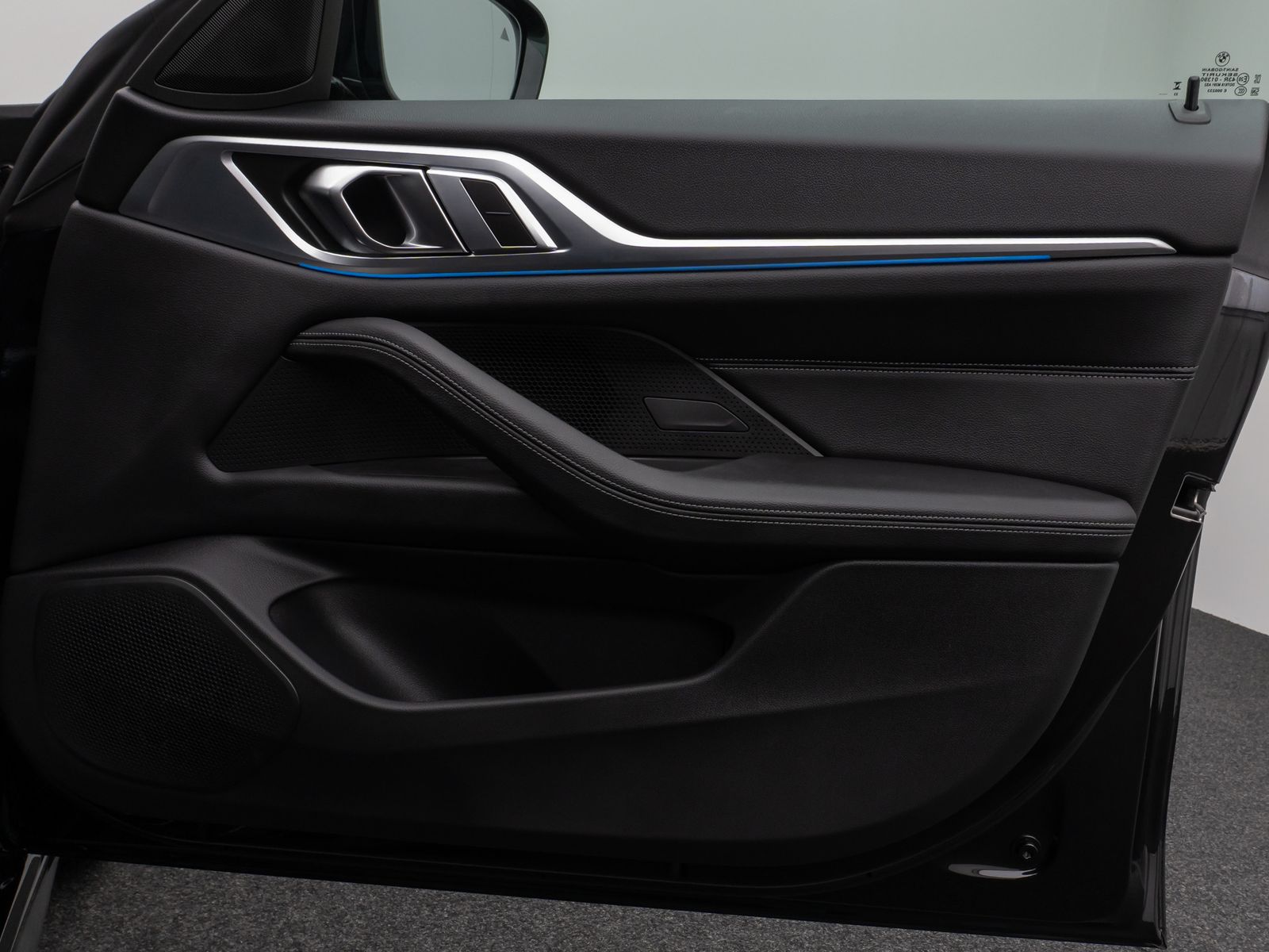 Fahrzeugabbildung BMW i4 eD40 Gran Coupé M Sport Glasdach Kamera HiFi