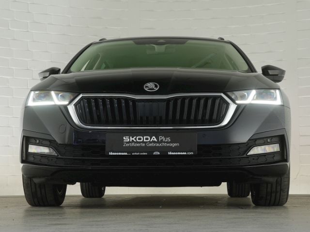 Octavia COMBI TOUR TDI DSG+AHK+KLIMA+NAVI+LED-SC