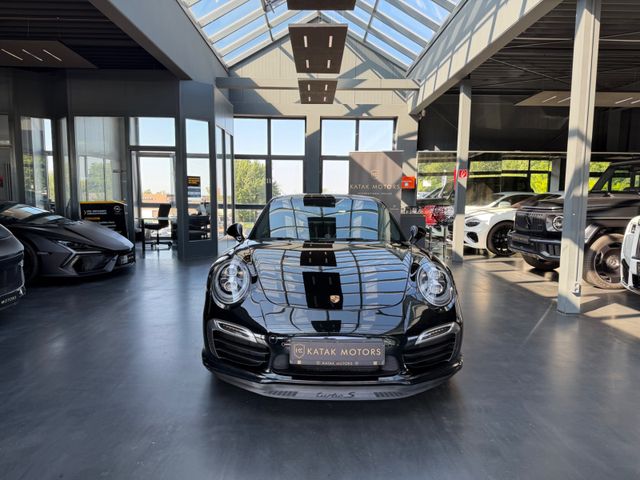 PORSCHE 991 Turbo S/LIFT/CARBON/