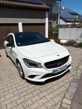 Mercedes-Benz Mercedes CLA 180 Shooting Brake - gebrauchte Mercedes-Benz CLA 180 Shooting Brake aus dem Jahr 2016