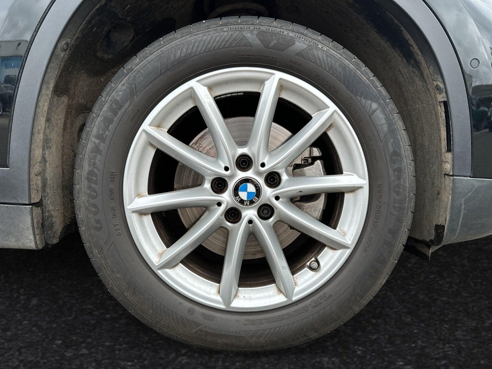 BMW X1 sDrive18i Adv. Sportsitze Navi Parkassist LED, миниатюра 4