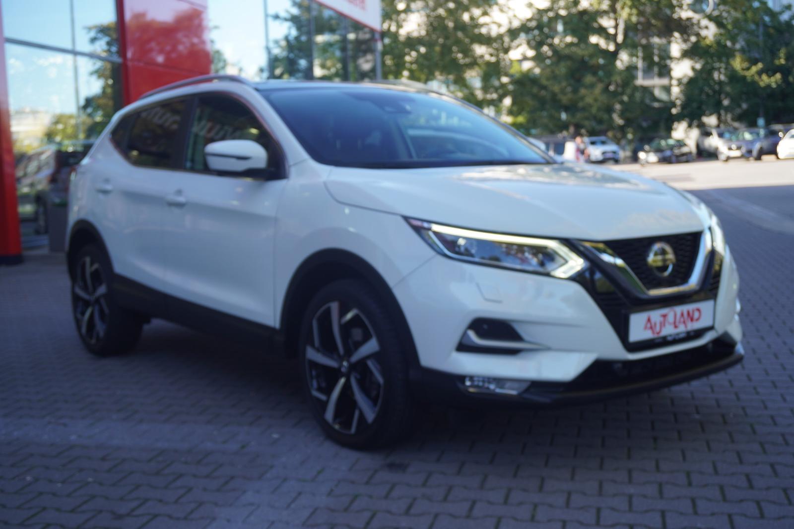 Nissan Qashqai 1.3 Tekna LED Navi Panorama 360° AHK