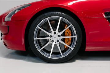 صورة مصغرة 28 لـ 2010 Mercedes-BENZ SLS AMG