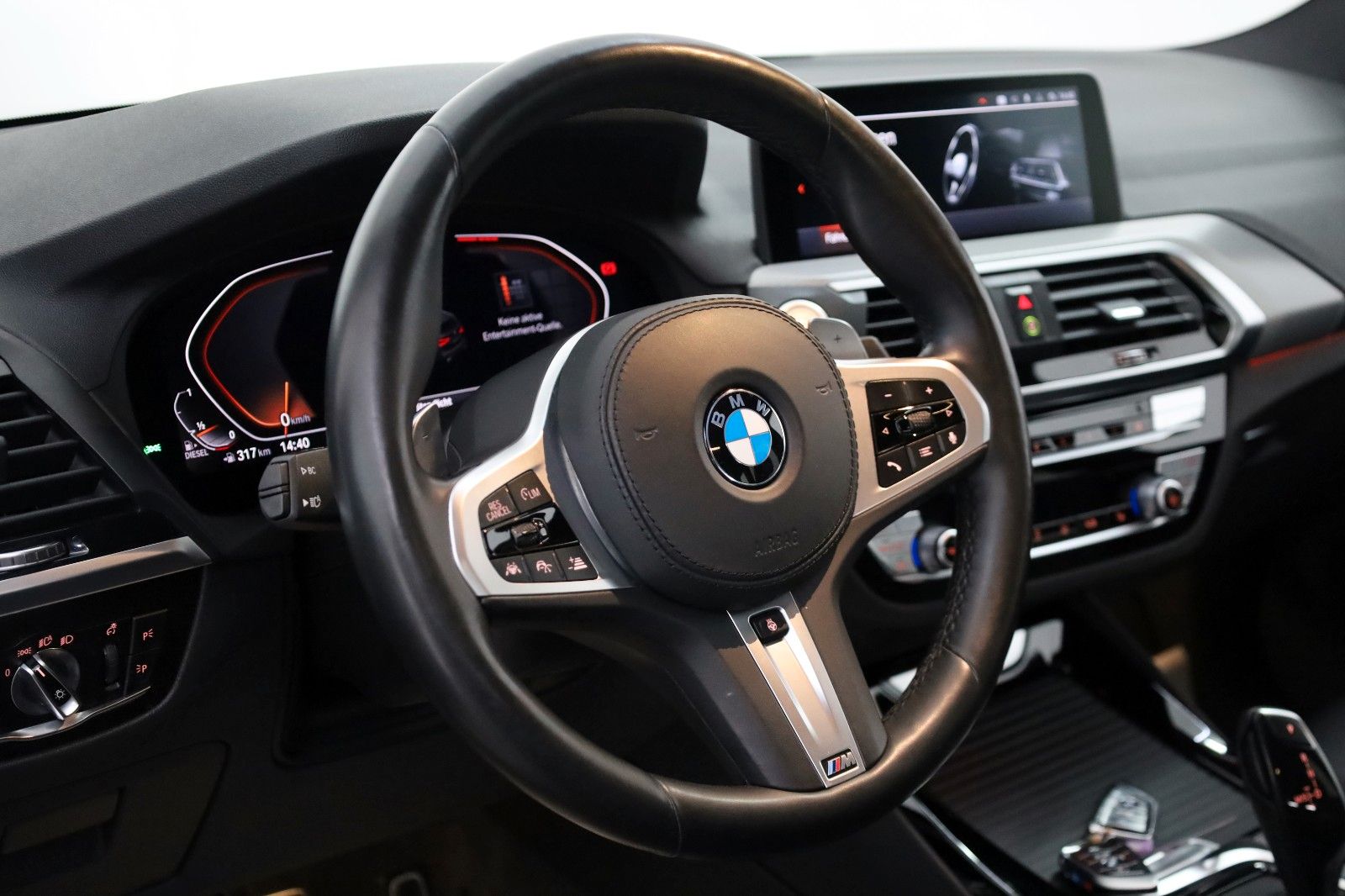 Fahrzeugabbildung BMW X3 30d xDrive M Sport Leder,Navi,LED,Akustikglas