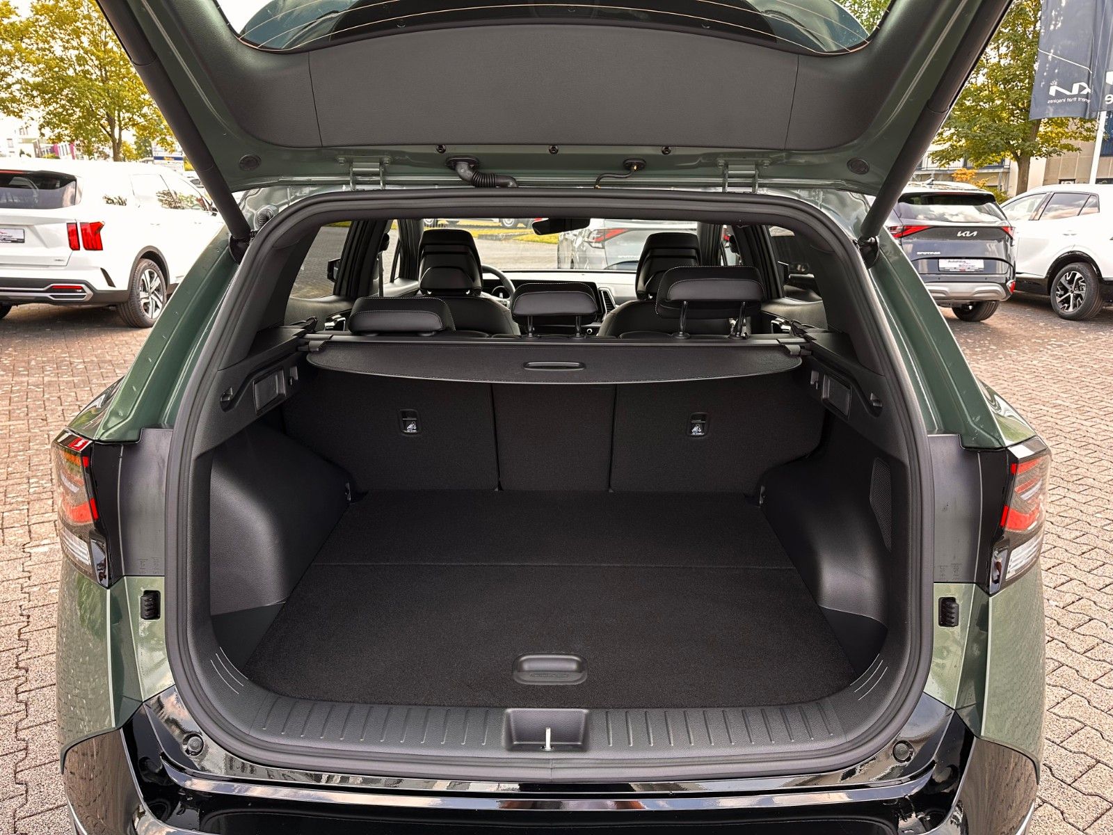 Fahrzeugabbildung Kia Sportage 1.6 T-GDI PHEV GT-LINE AWD SD DRIVE SOU