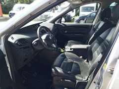 Fahrzeugabbildung Grand Scenic III  BOSE Edition 1.5 dCi 110 FAP E