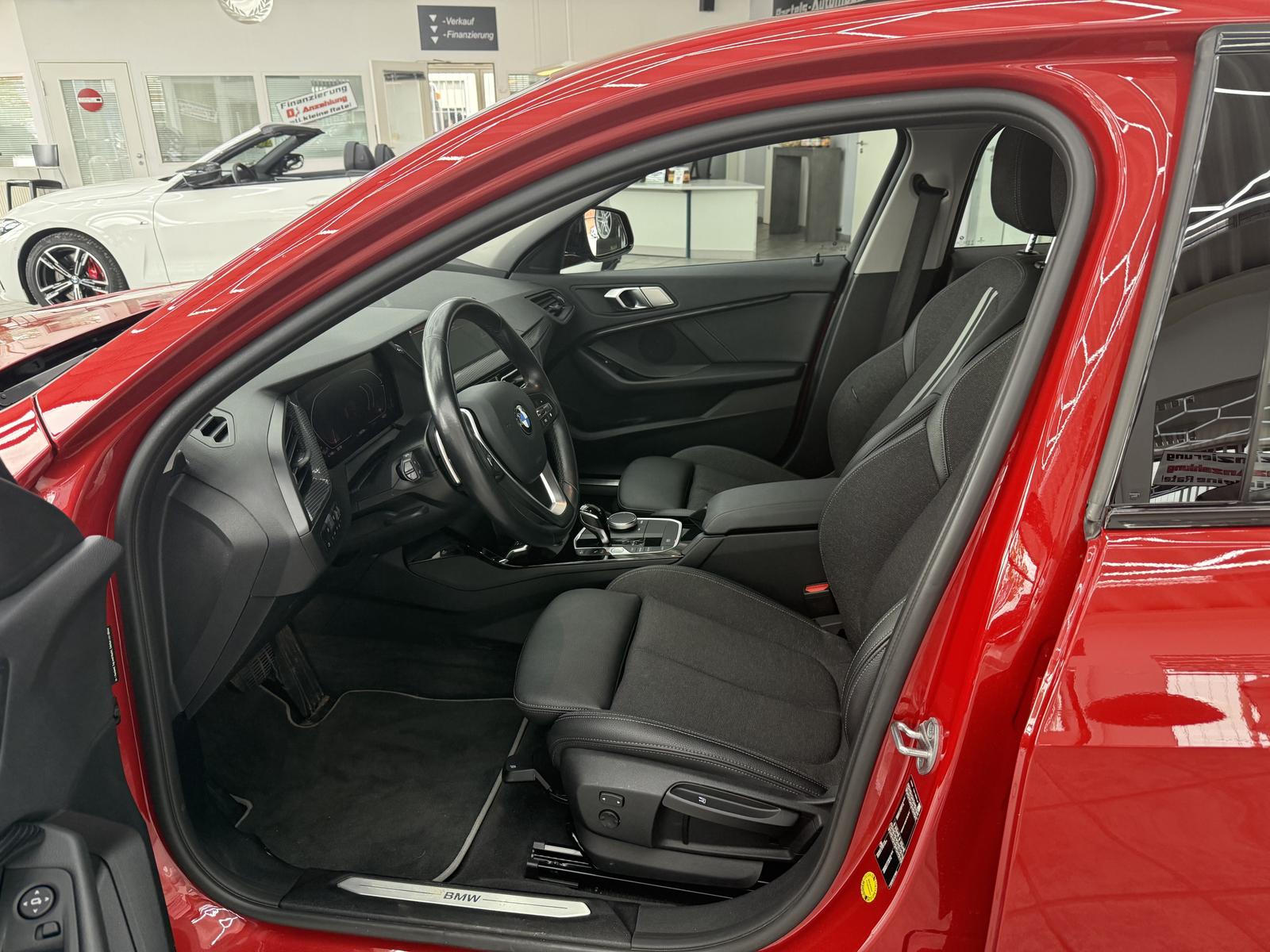 BMW 1 Series i Sport Line, 1 Hand, AHK, Kamera, Leder, миниатюра 15