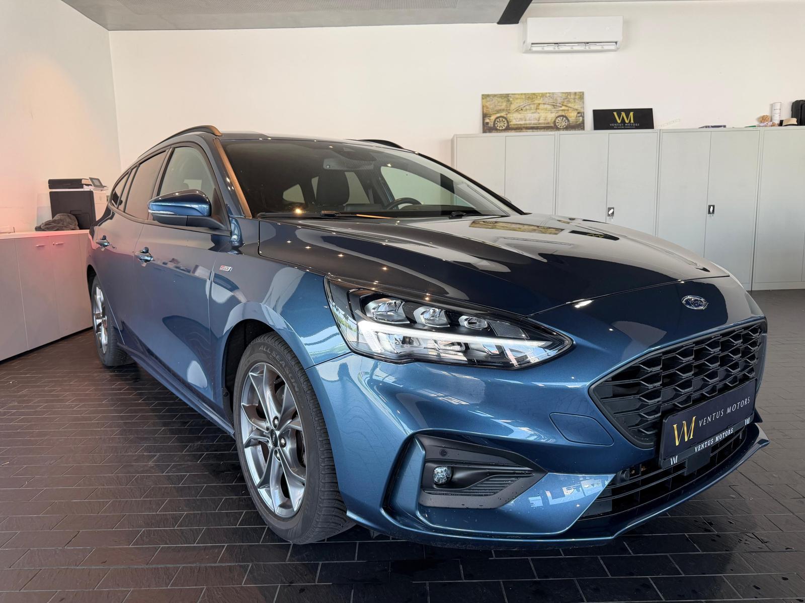 Ford Focus ST-Line *HUD*LED*Kamera*Navi*SHZ*Eco Boost