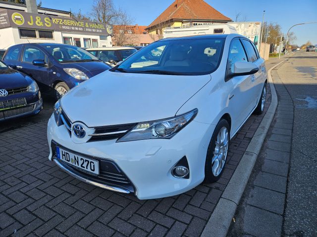 Toyota Auris Hybrid Executive