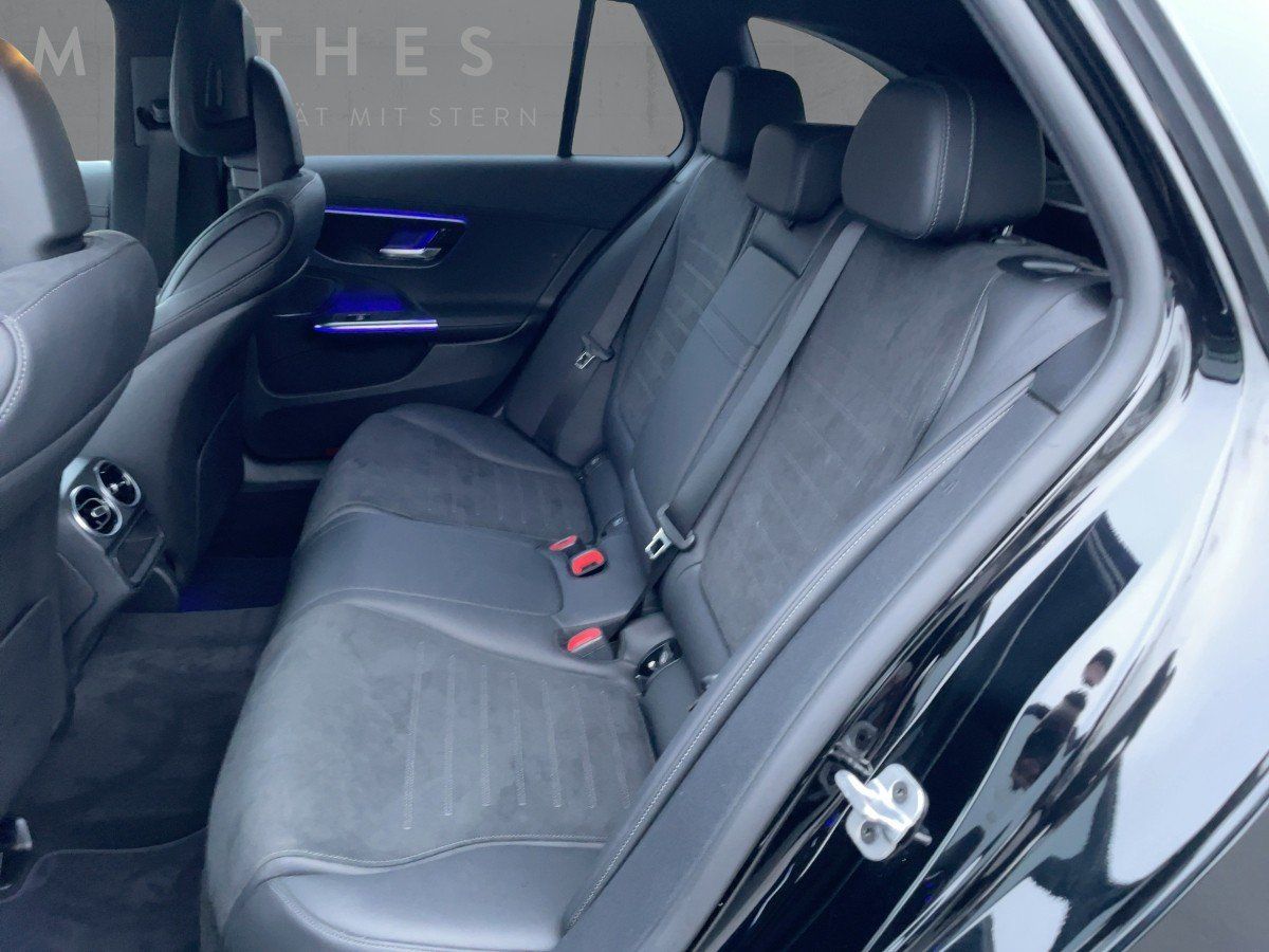 Fahrzeugabbildung Mercedes-Benz C 220 d T-Modell AMG/Night/360°/Digital-Light/AH