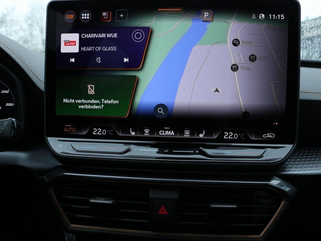 Fahrzeugabbildung CUPRA Formentor 1.5 eTSI DSG 150PS - mit KI generiert/bearbeitet